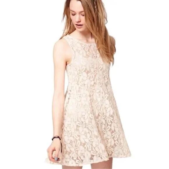 FREE PEOPLE Miles of Lace Fit-and-Flare Dress in Ivory Size S (lace shell only) - Picture 1 of 8